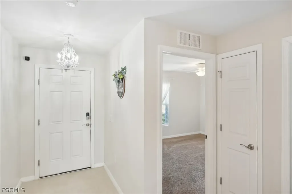 3306 Acapulco Circle Cape Coral FL 33909