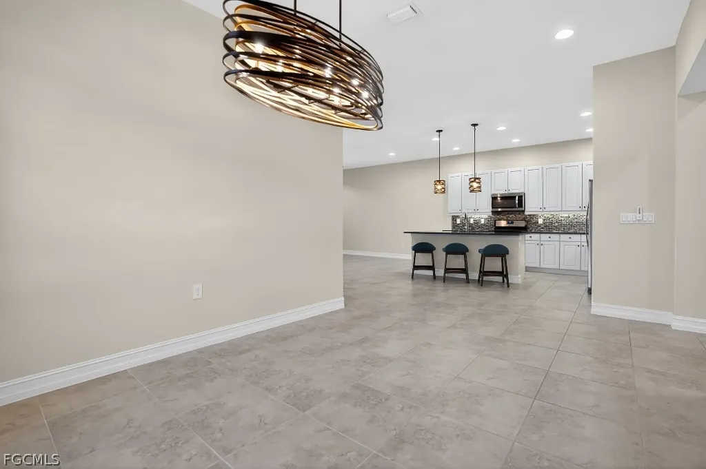 8260 Venetian Pointe Drive Fort Myers FL 33908