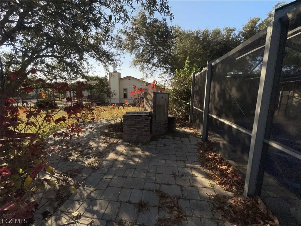 16264 Shadow Pine Road North Fort Myers FL 33917