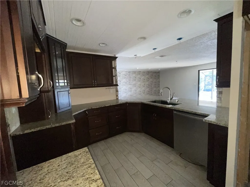 16264 Shadow Pine Road North Fort Myers FL 33917