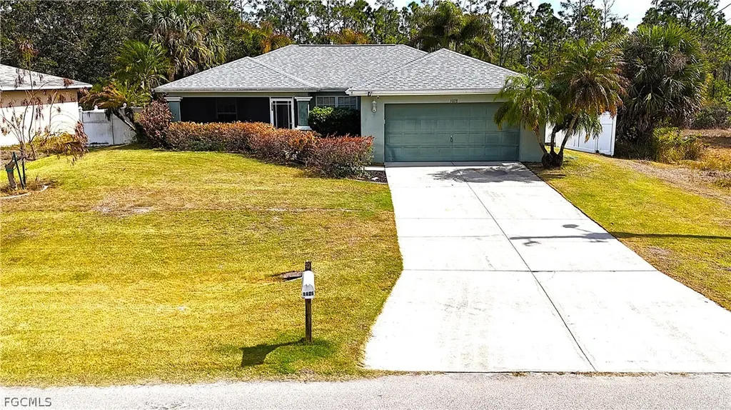 1028 Chauncey Avenue Lehigh Acres FL 33971