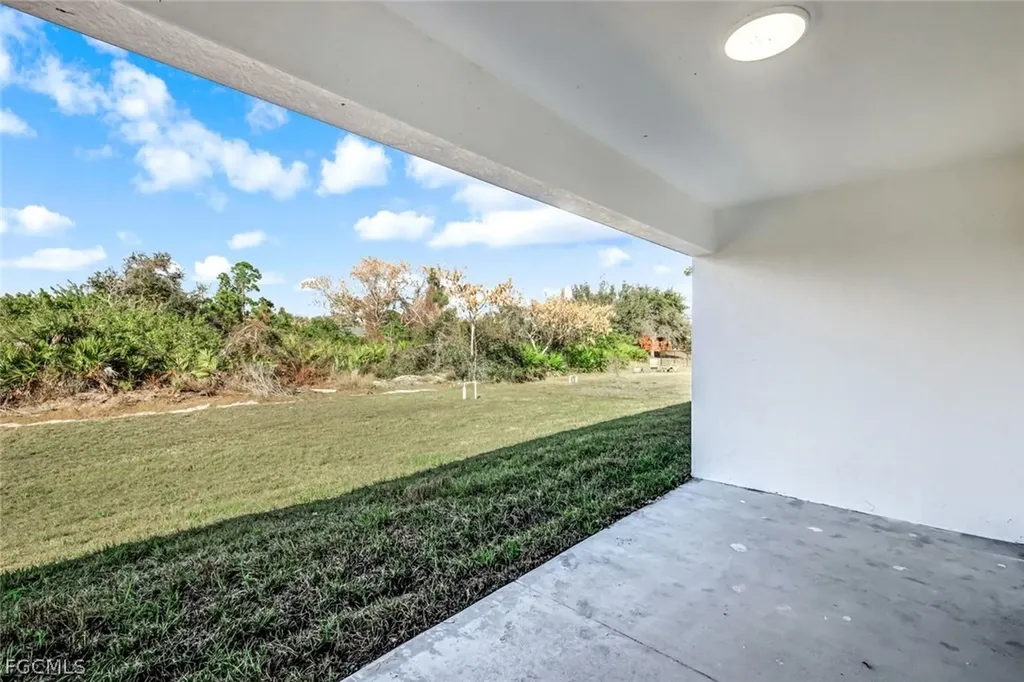 3018 11th Street W Lehigh Acres FL 33971