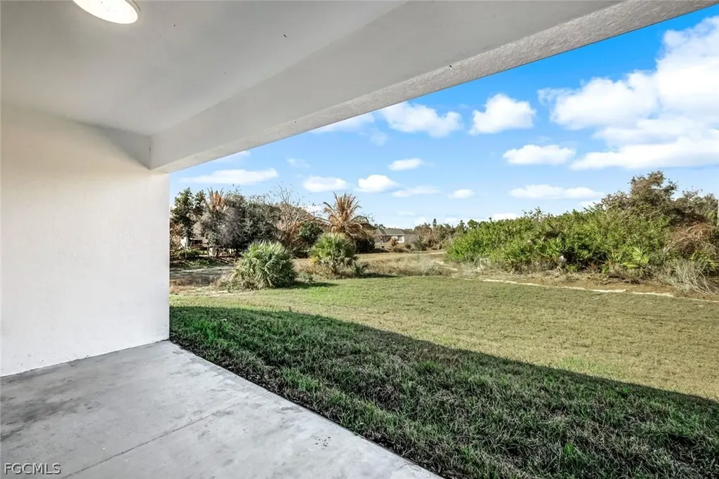 3018 11th Street W Lehigh Acres FL 33971