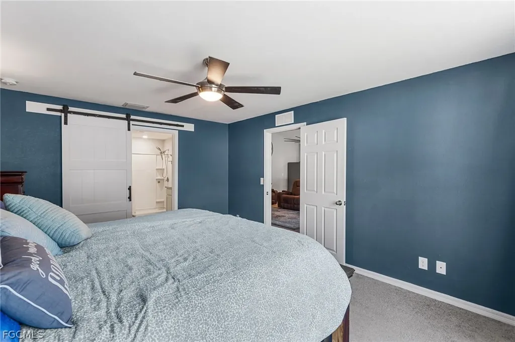 3306 NE 8th Place Cape Coral FL 33909