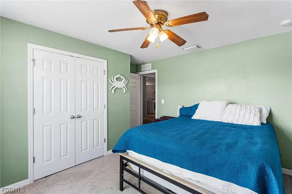3306 NE 8th Place Cape Coral FL 33909