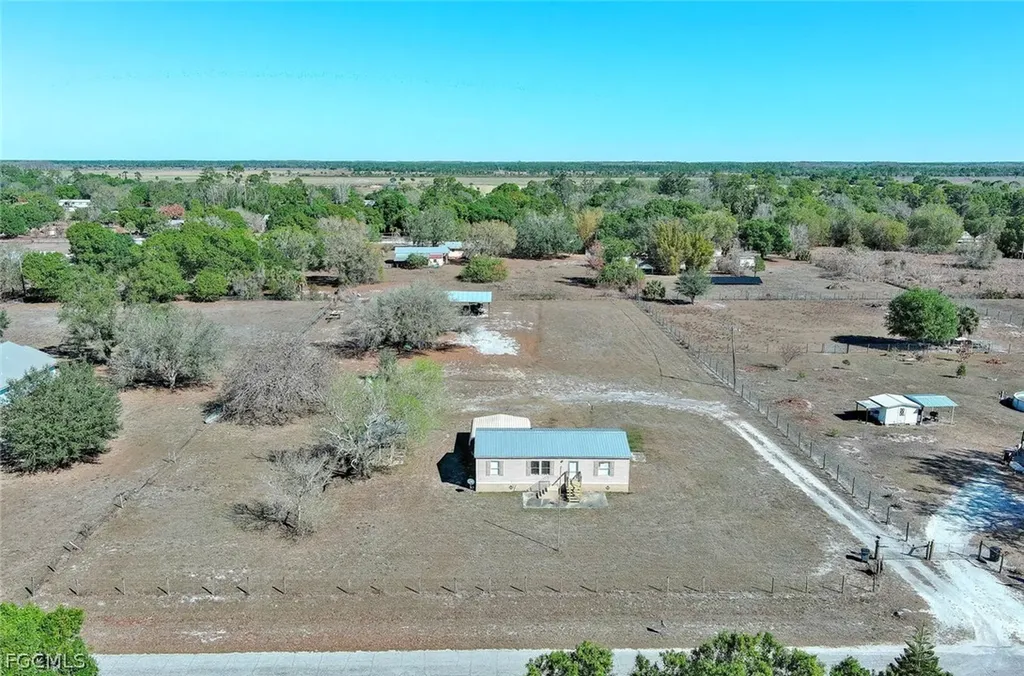 3632 Fort Simmons Avenue Fort Denaud FL 33935