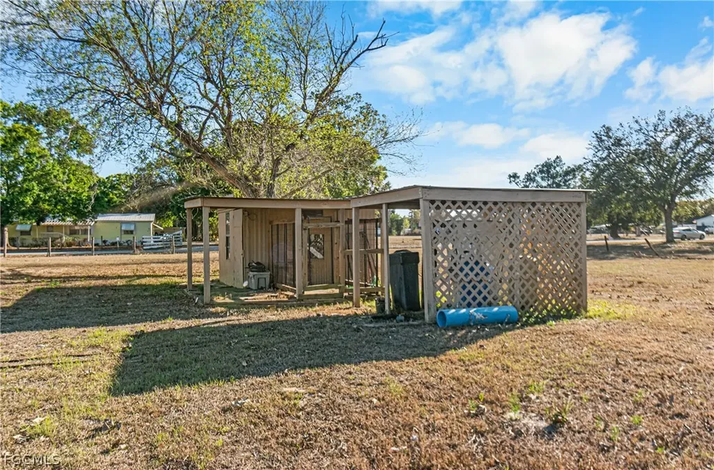 3632 Fort Simmons Avenue Fort Denaud FL 33935