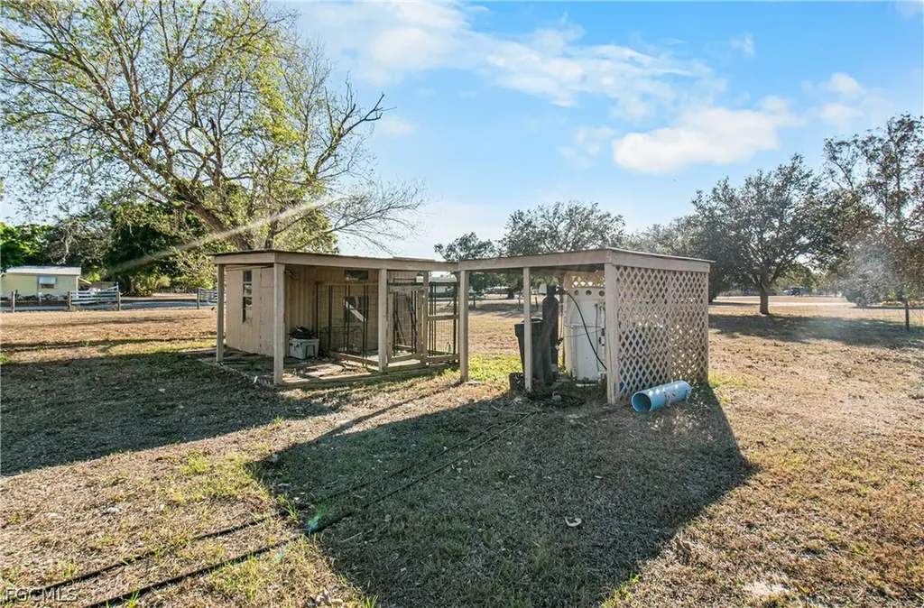 3632 Fort Simmons Avenue Fort Denaud FL 33935