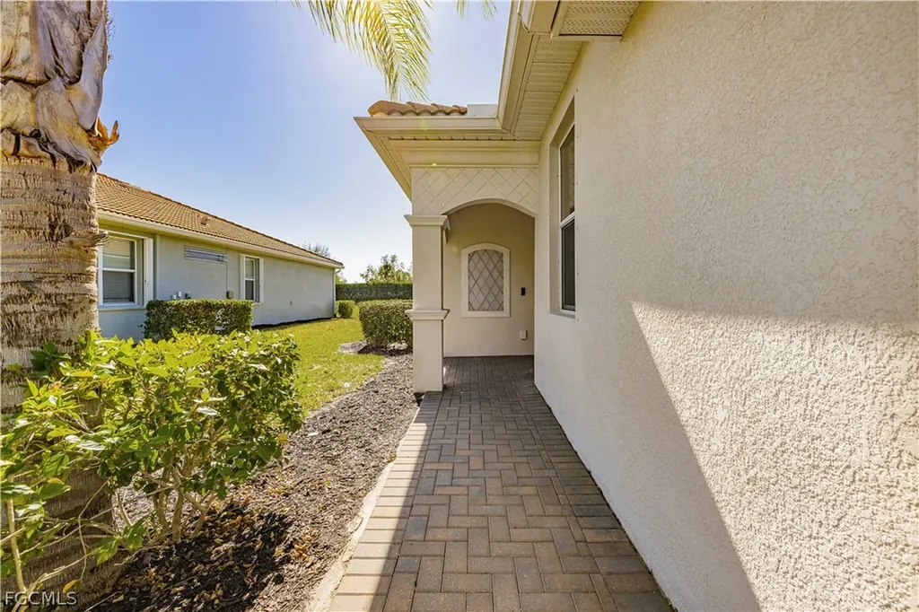 10348 Prato Drive Fort Myers FL 33913