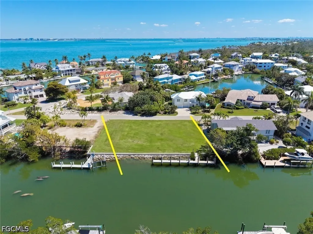 1751 Jewel Box Drive Sanibel FL 33957