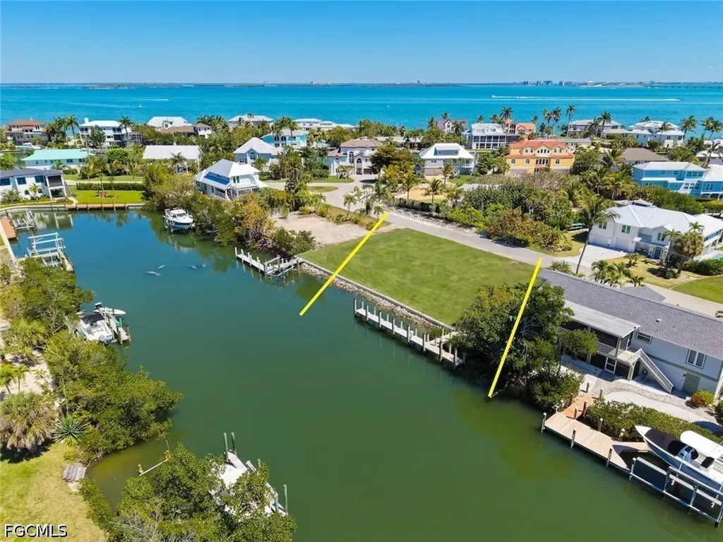 1751 Jewel Box Drive Sanibel FL 33957