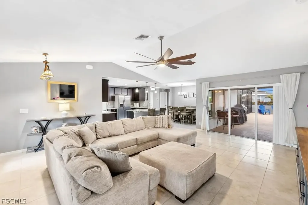 101 NW 25th Terrace Cape Coral FL 33993