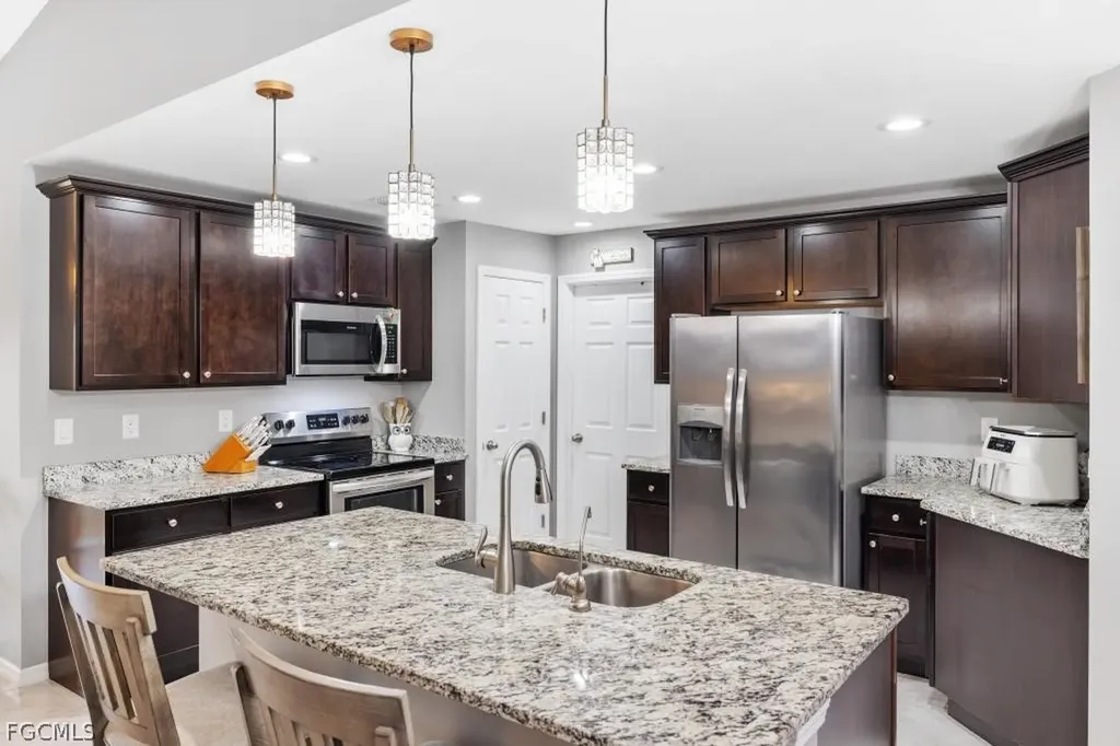 101 NW 25th Terrace Cape Coral FL 33993