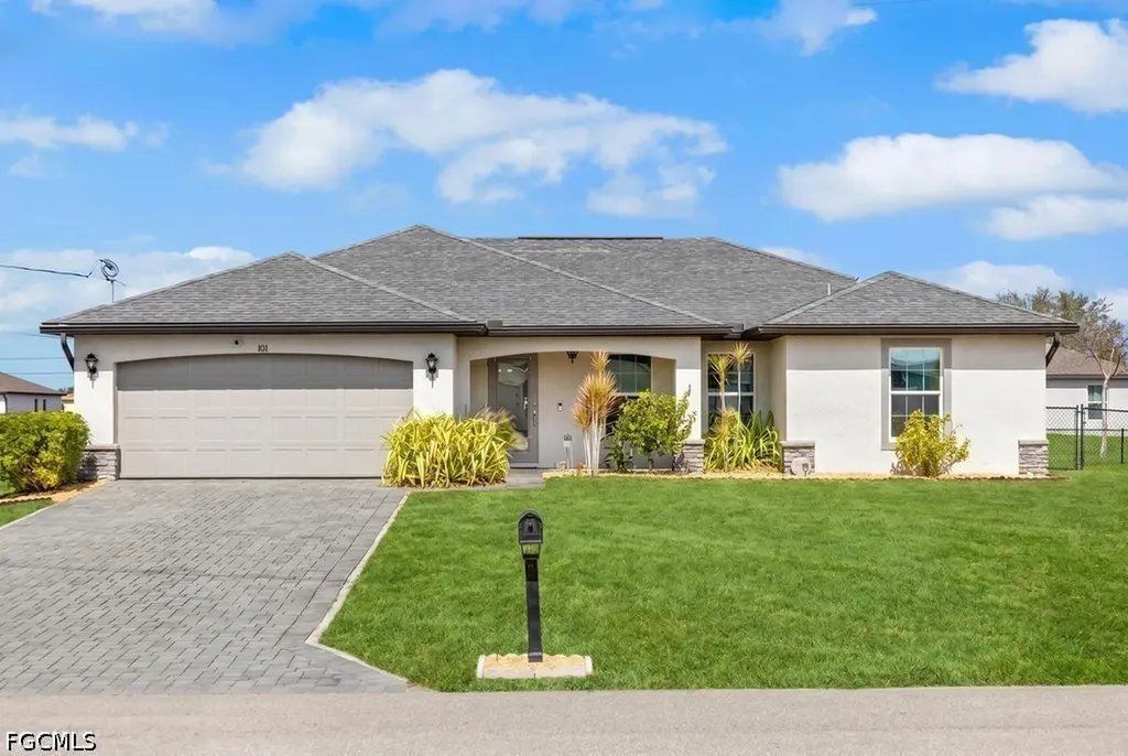 101 NW 25th Terrace Cape Coral FL 33993