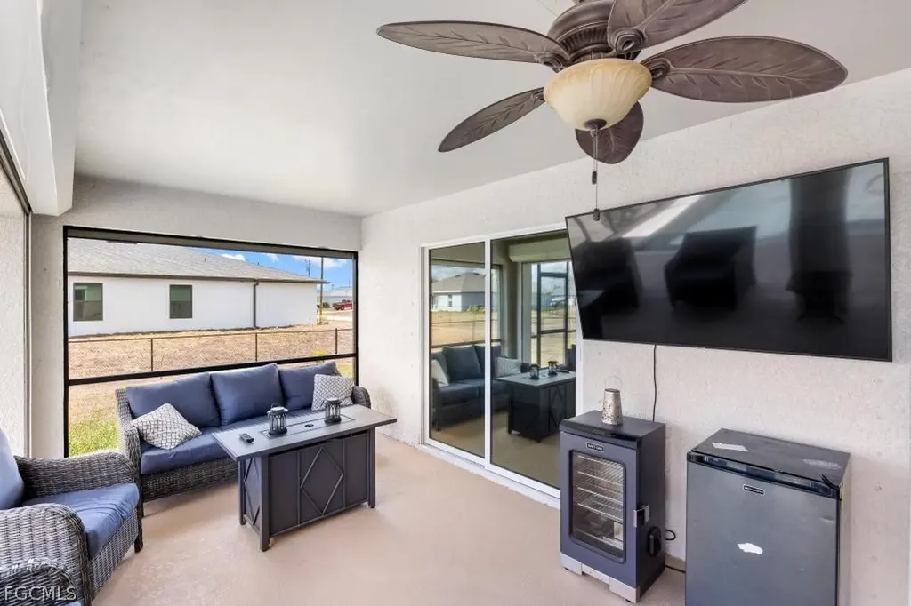 101 NW 25th Terrace Cape Coral FL 33993