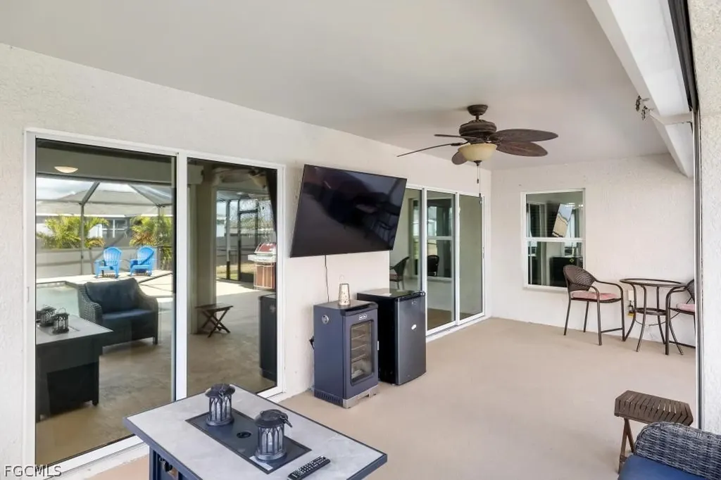 101 NW 25th Terrace Cape Coral FL 33993