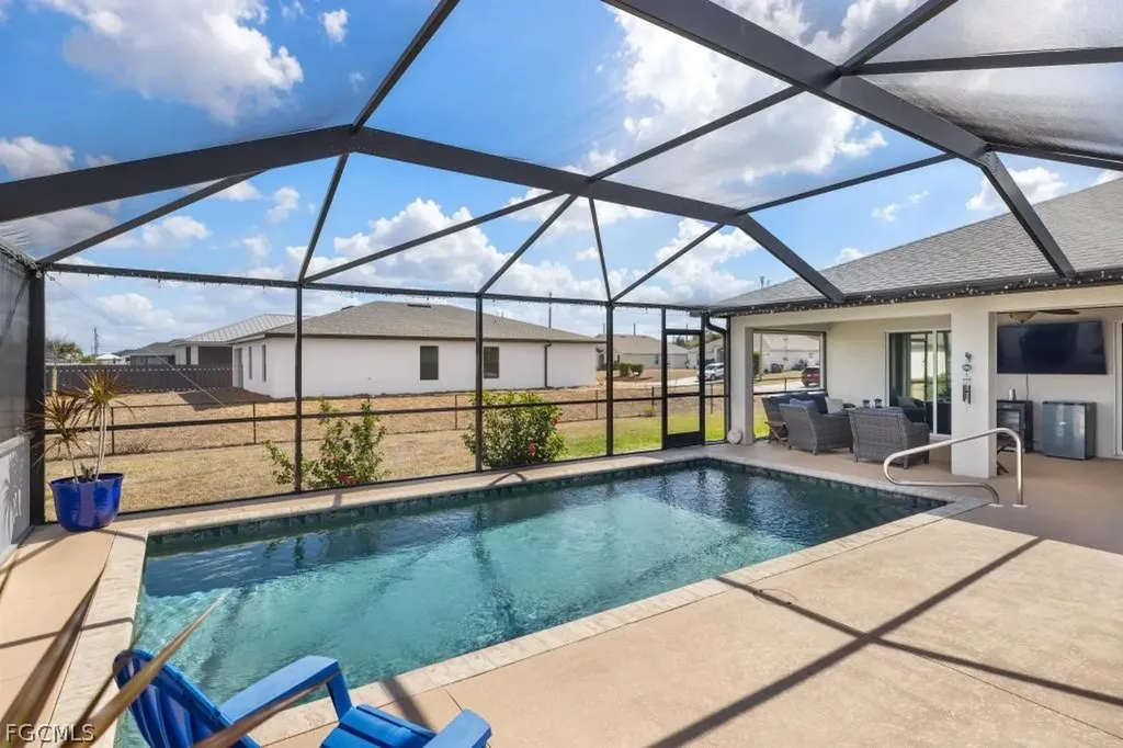 101 NW 25th Terrace Cape Coral FL 33993