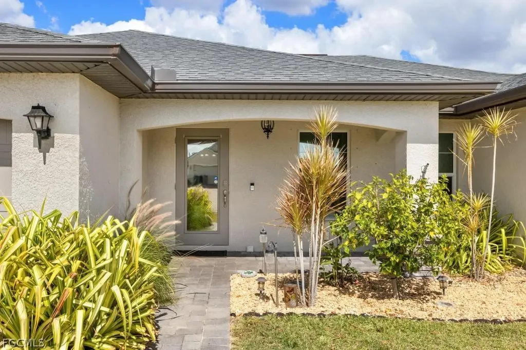 101 NW 25th Terrace Cape Coral FL 33993