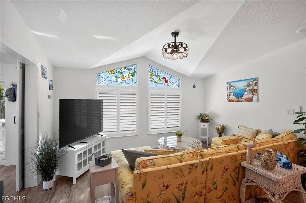 1595 Main Street Fort Myers Beach FL 33931