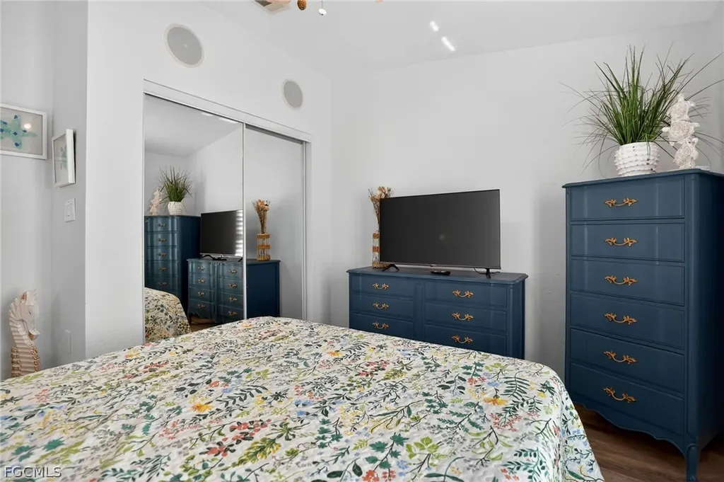 1595 Main Street Fort Myers Beach FL 33931