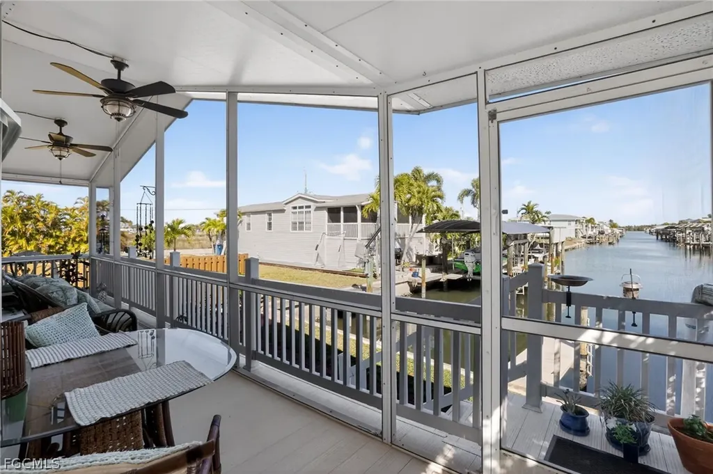 1595 Main Street Fort Myers Beach FL 33931