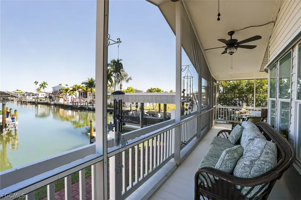 1595 Main Street Fort Myers Beach FL 33931