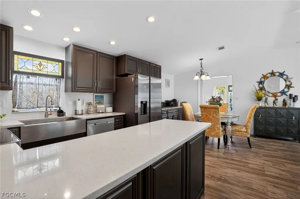 1595 Main Street Fort Myers Beach FL 33931