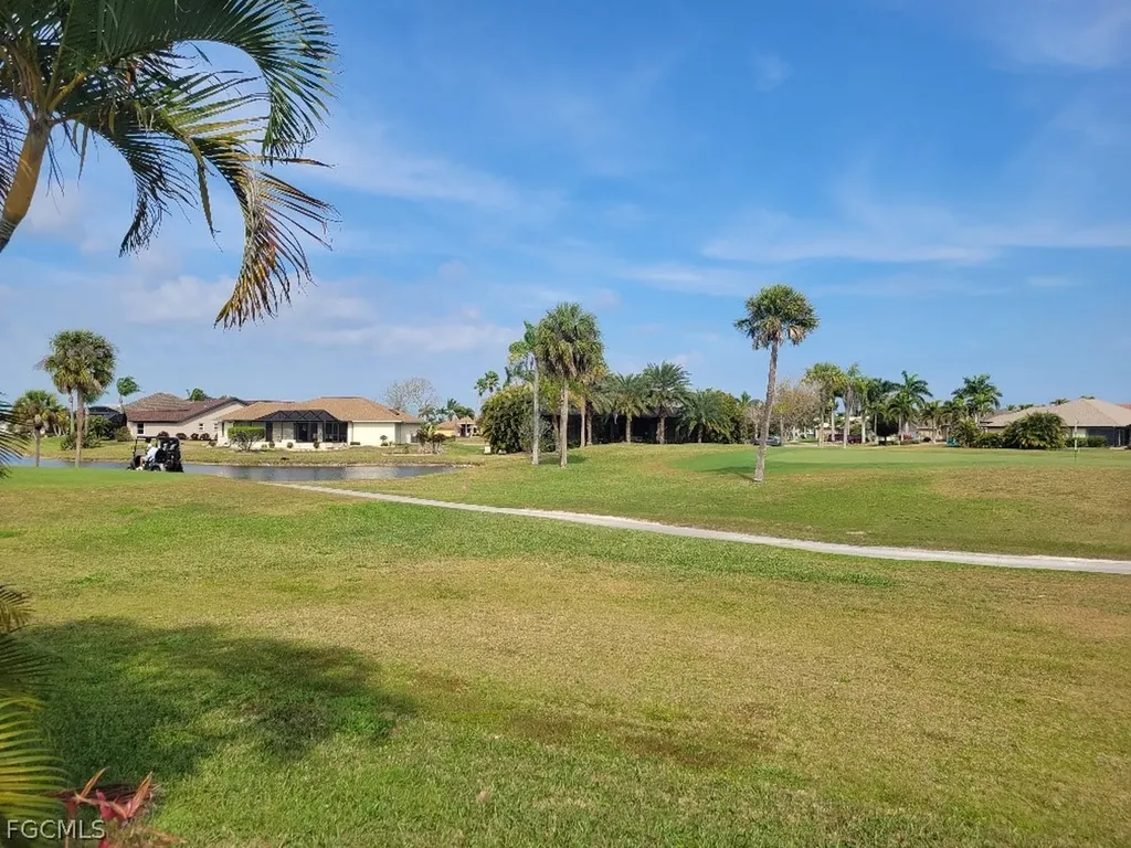 11802 Royal Tee Court Cape Coral FL 33991