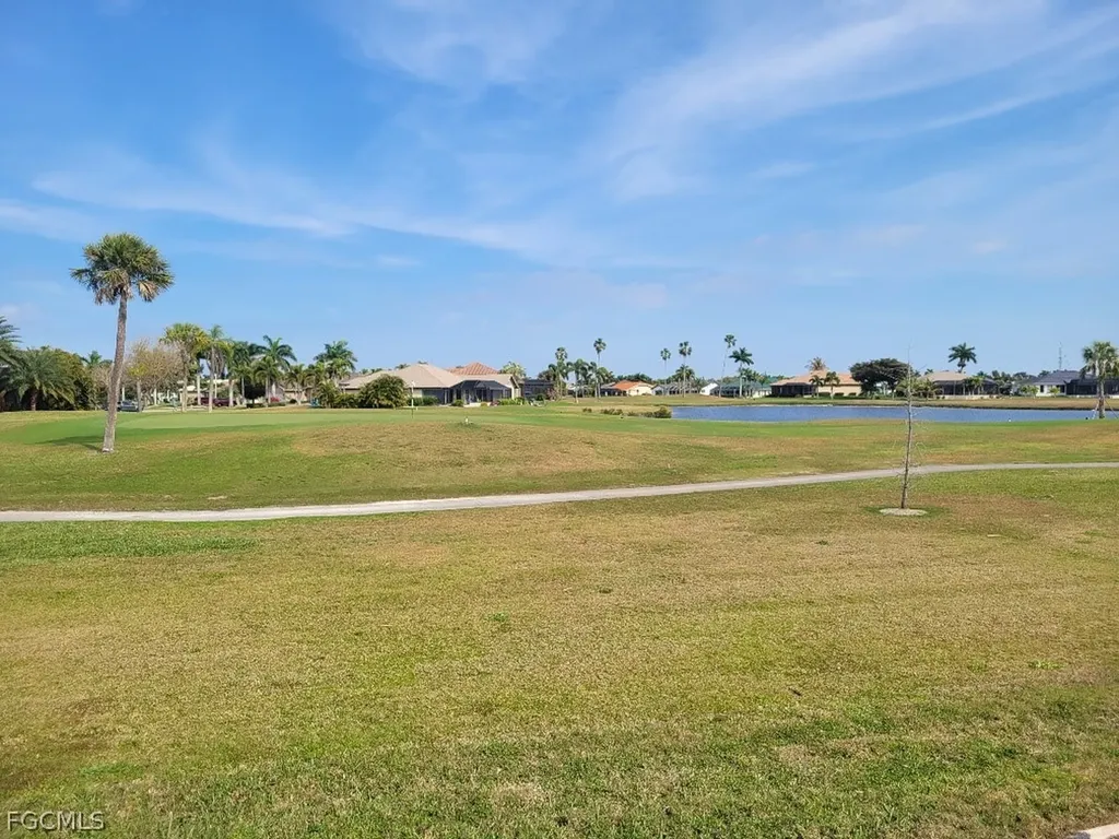 11802 Royal Tee Court Cape Coral FL 33991