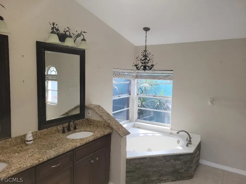 11802 Royal Tee Court Cape Coral FL 33991