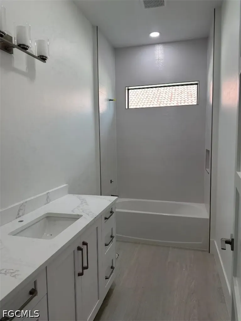 2203 SW 52nd Street Cape Coral FL 33914