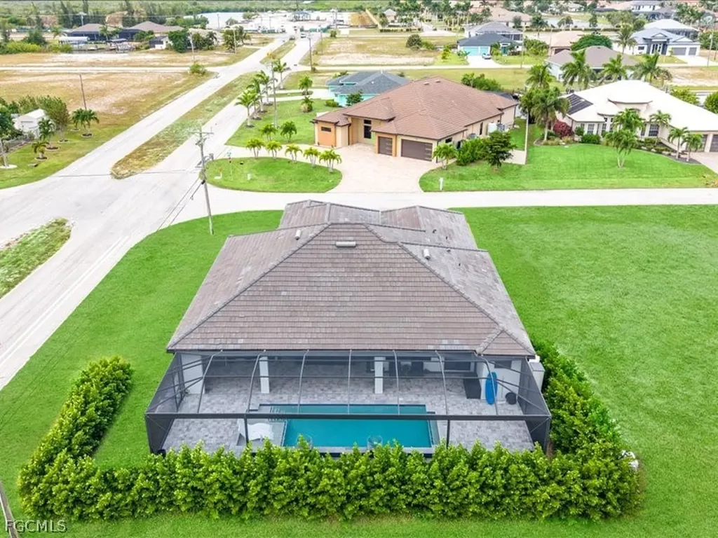801 NW 38th Place Cape Coral FL 33993