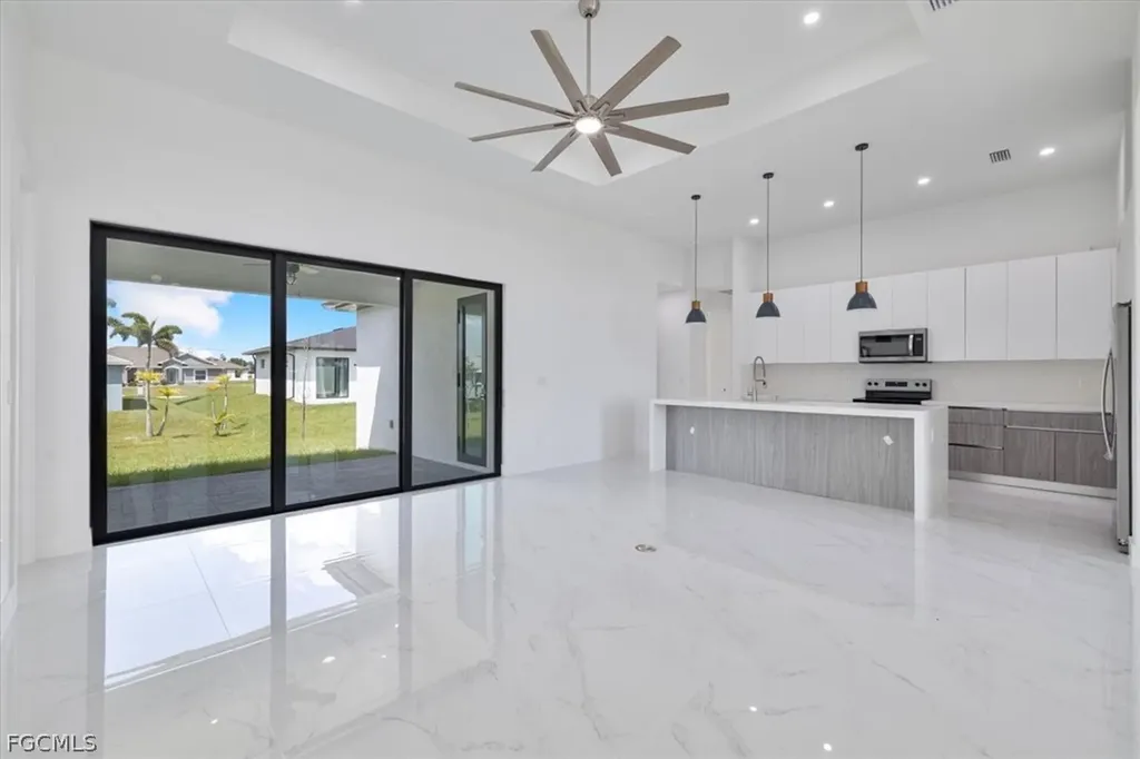 2903 NW 6th Terrace Cape Coral FL 33993