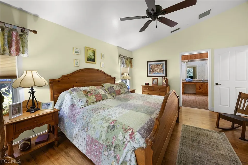 5960 Neal Road Fort Myers FL 33905