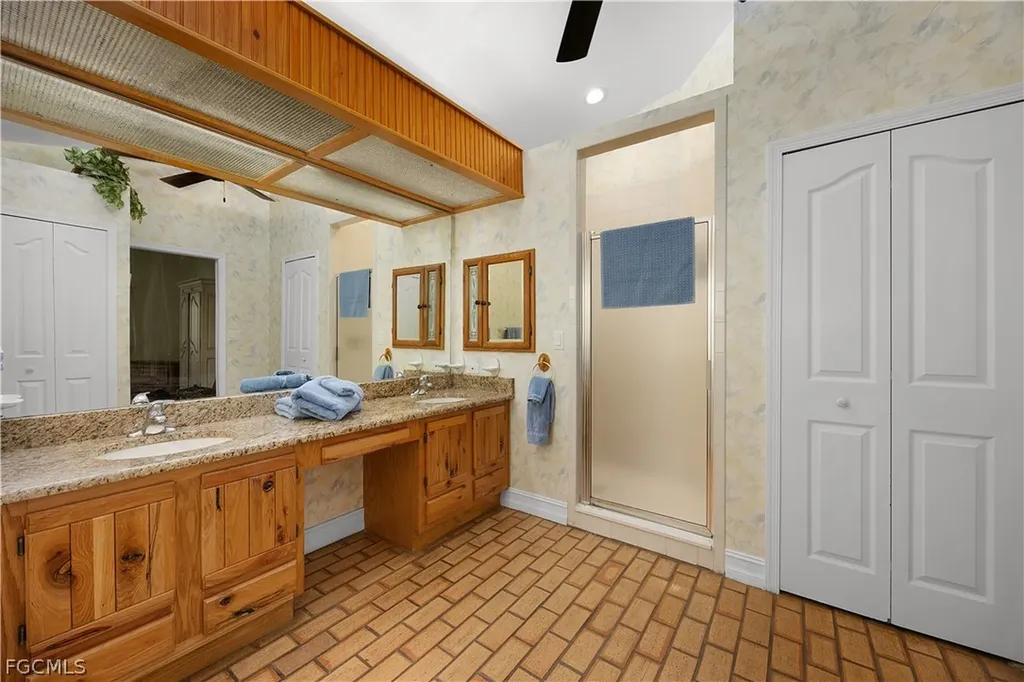 5960 Neal Road Fort Myers FL 33905