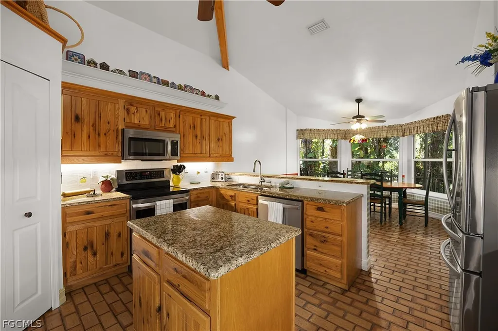 5960 Neal Road Fort Myers FL 33905