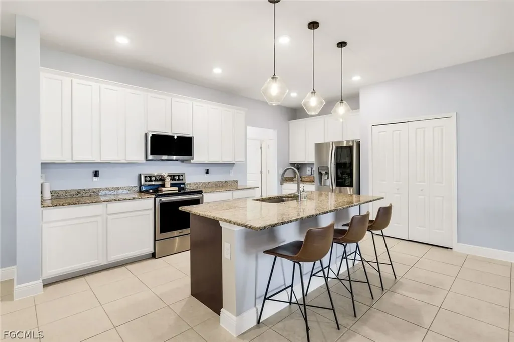 3405 NW 18th Street Cape Coral FL 33993