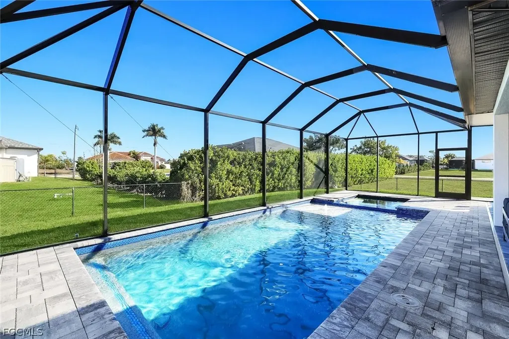 3405 NW 18th Street Cape Coral FL 33993