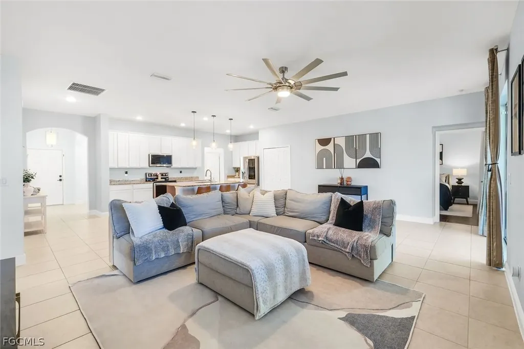 3405 NW 18th Street Cape Coral FL 33993