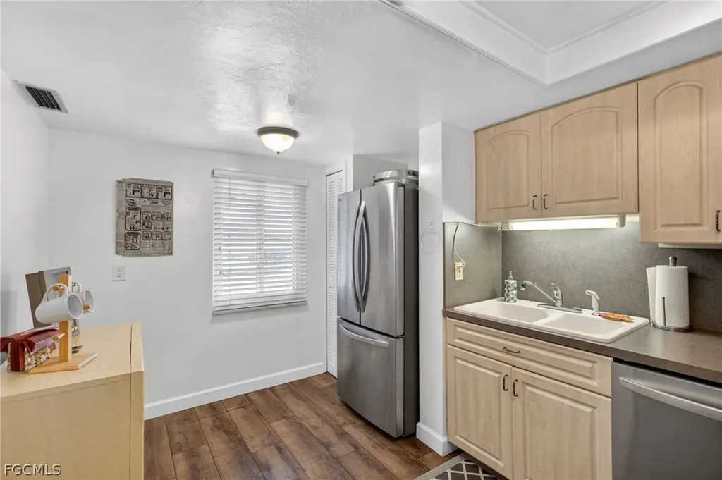 2244 Winkler Avenue Fort Myers FL 33901