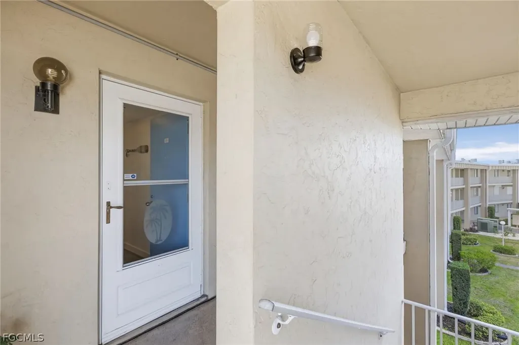 2244 Winkler Avenue Fort Myers FL 33901
