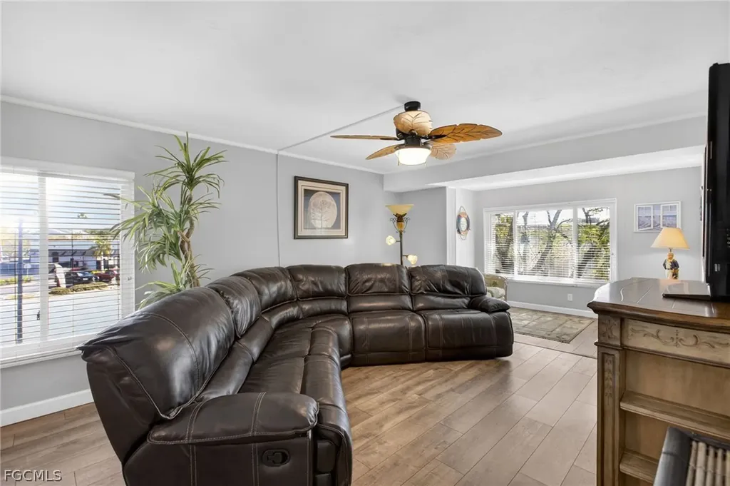 2244 Winkler Avenue Fort Myers FL 33901