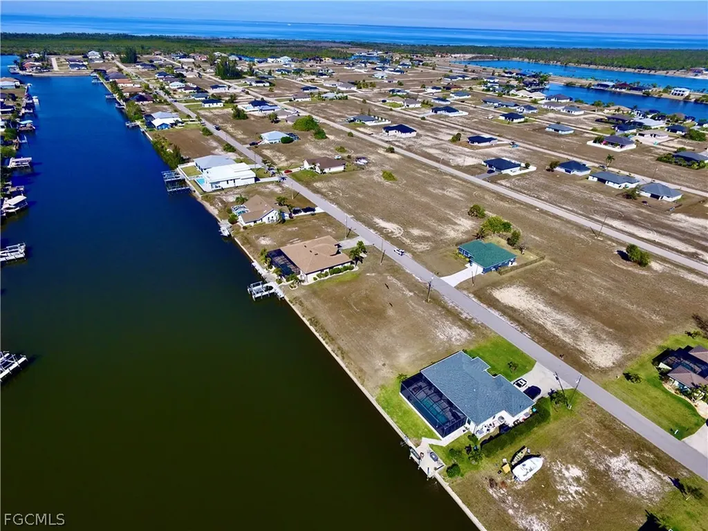 4220 NW 33rd Lane Cape Coral FL 33993