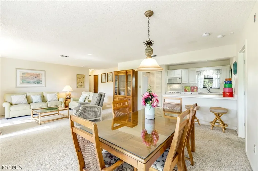 5117 Sea Bell Road Sanibel FL 33957