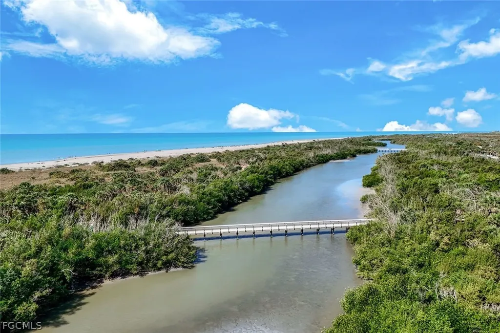 5117 Sea Bell Road Sanibel FL 33957