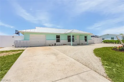 12139 Matlacha Boulevard Matlacha Isles FL 33991