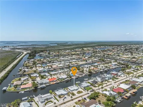 12139 Matlacha Boulevard Matlacha Isles FL 33991