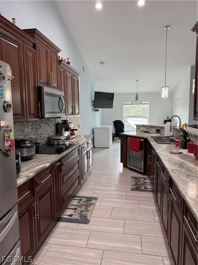3601 18th Street SW Lehigh Acres FL 33976