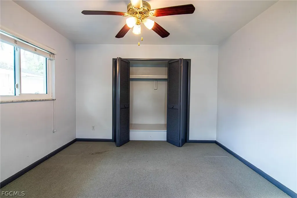 2112 Cornwallis Parkway Cape Coral FL 33904
