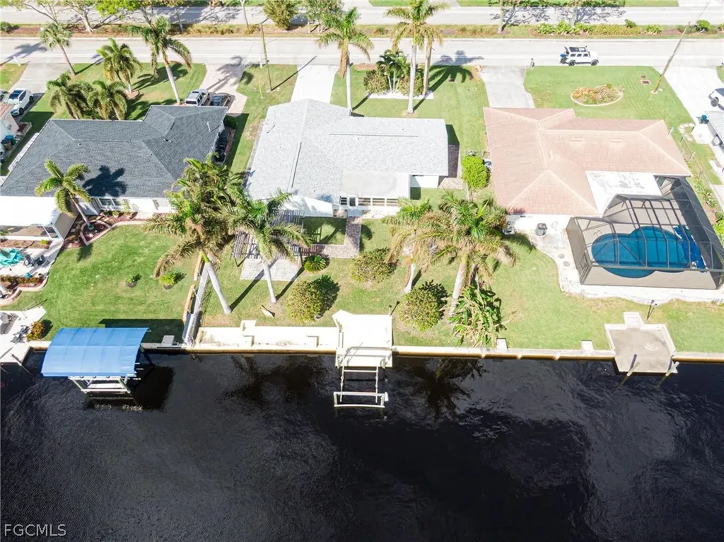 2112 Cornwallis Parkway Cape Coral FL 33904